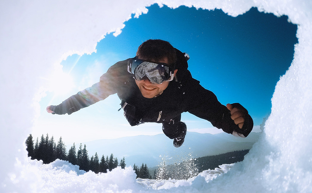 blog-2-1050px Snowboarding